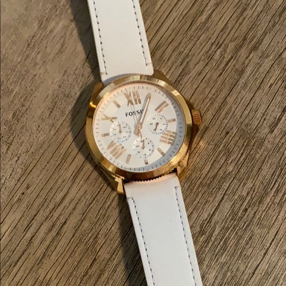 Fossil watch